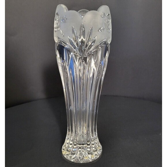 VTG Oneida Crystal Bud Vase Southern Garden Pattern Rose Design on Frost Border - Picture 9 of 10